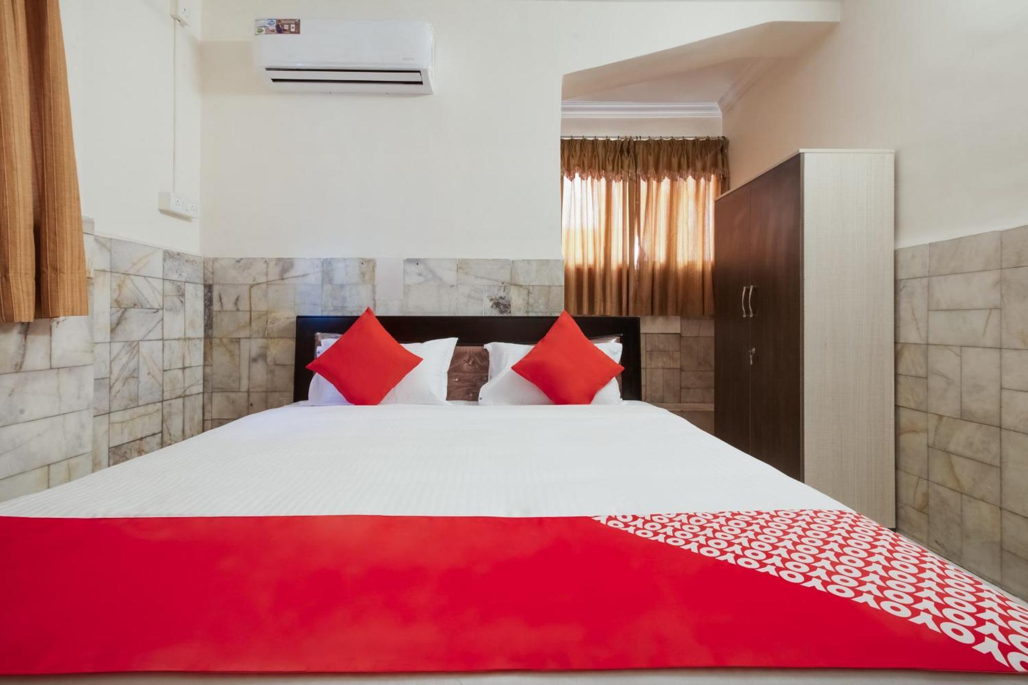 OYO 22907 Hotel Holiday Secundurabad Dış mekan fotoğraf