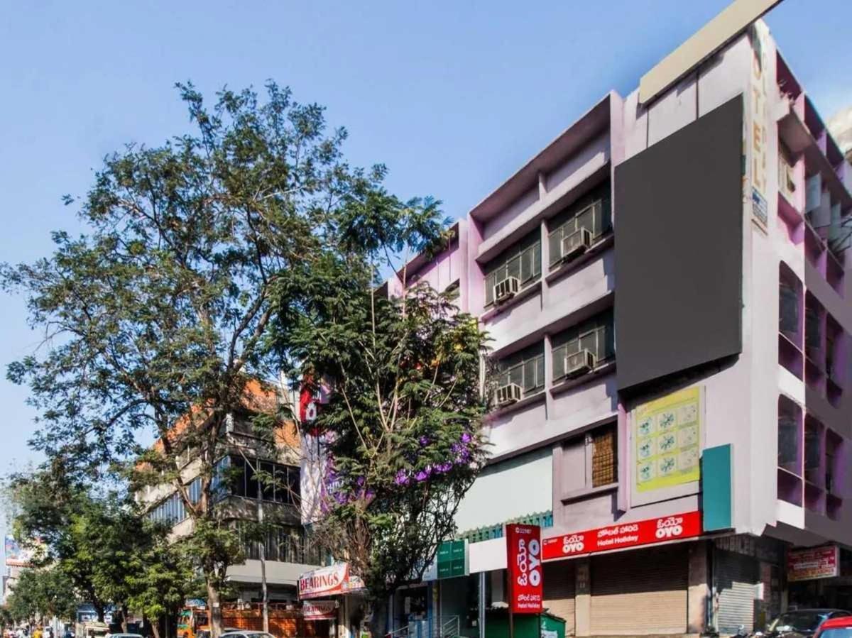 OYO 22907 Hotel Holiday Secundurabad Dış mekan fotoğraf