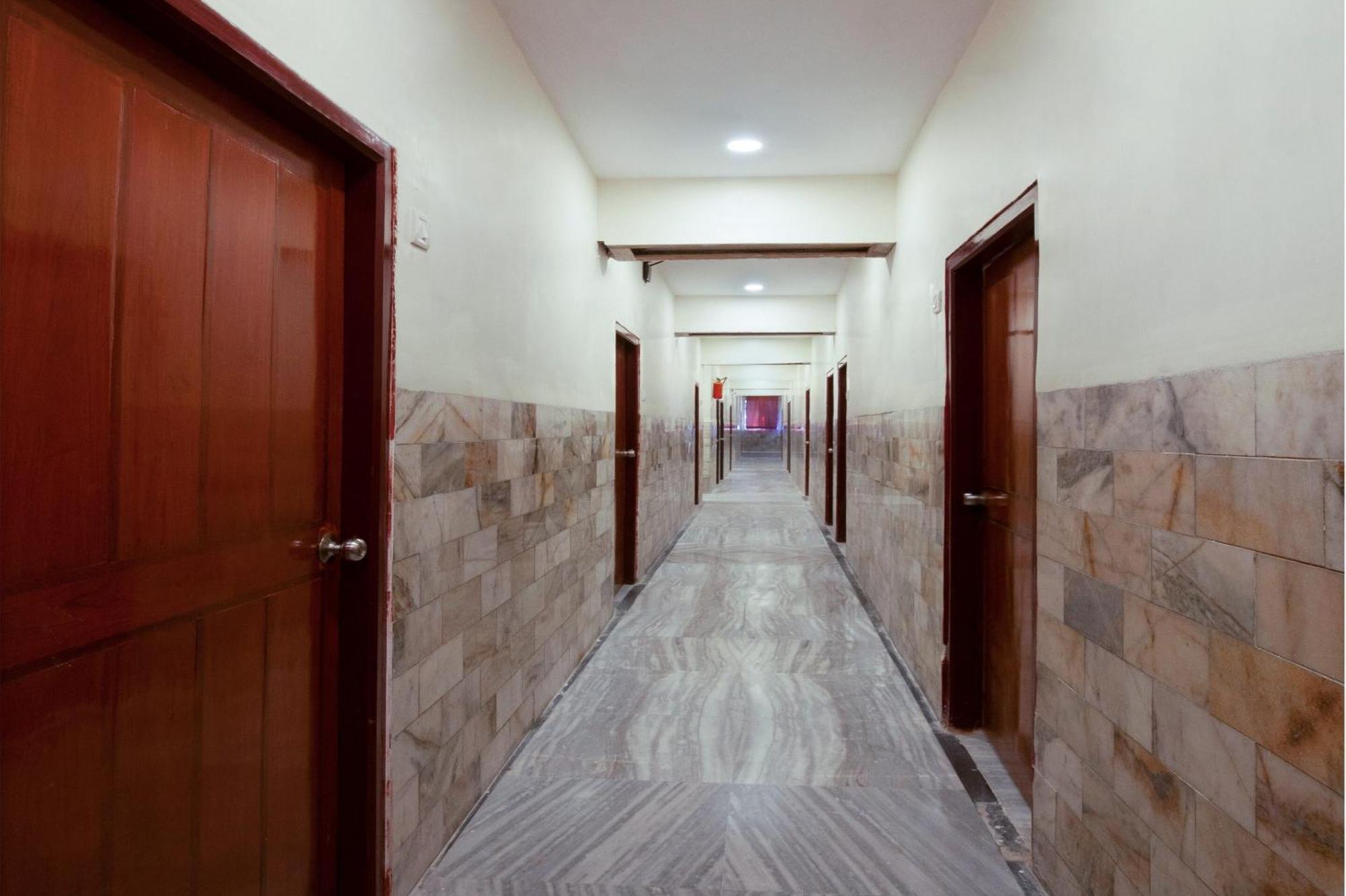 OYO 22907 Hotel Holiday Secundurabad Dış mekan fotoğraf