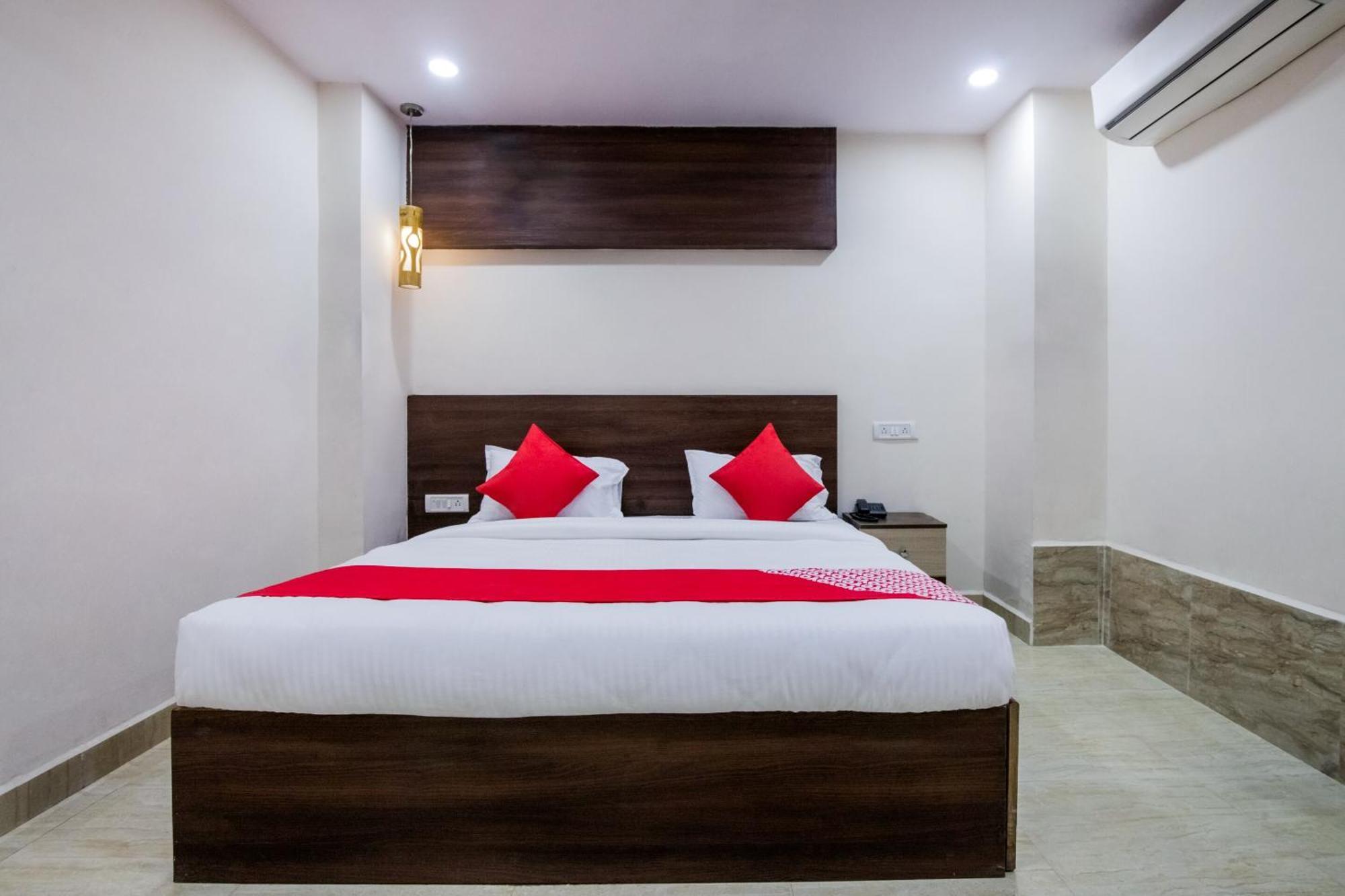OYO 22907 Hotel Holiday Secundurabad Dış mekan fotoğraf